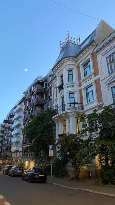 Elegant & Quiet Apartment In Historic House - Prime Location In Oslo West Esterno foto